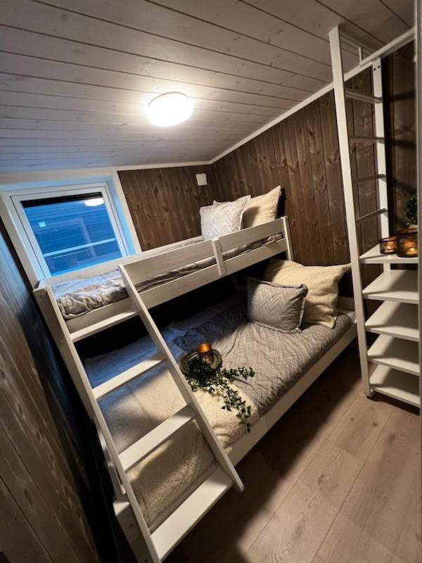 Exclusive Funkis Cabin, Lake View, Rooftop Terrace, Jacuzzi, Sauna, Close To Golf And Alpine Вродал Екстер'єр фото