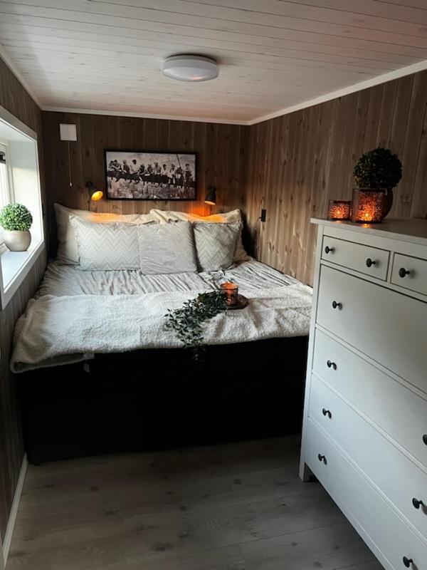 Exclusive Funkis Cabin, Lake View, Rooftop Terrace, Jacuzzi, Sauna, Close To Golf And Alpine Вродал Екстер'єр фото